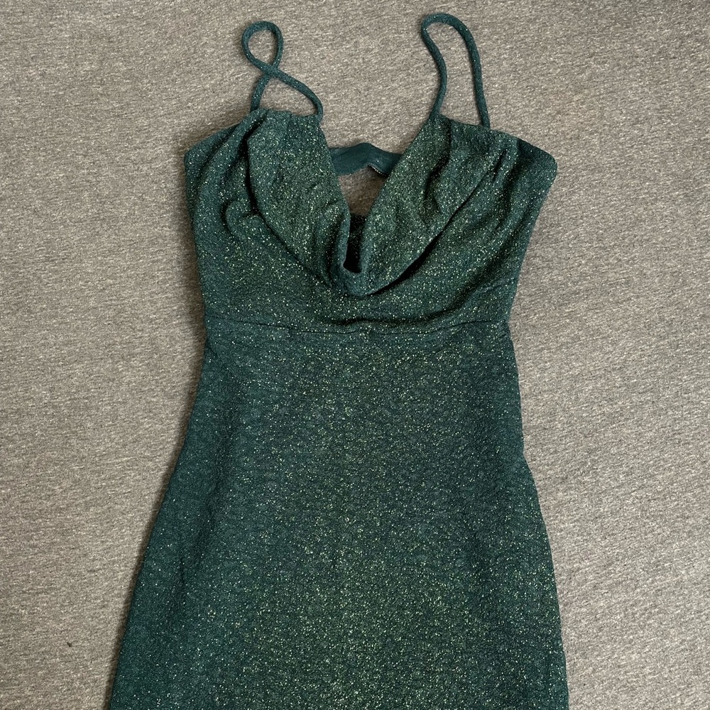 Sparkly Emerald Green Windsor Mini Dress✨